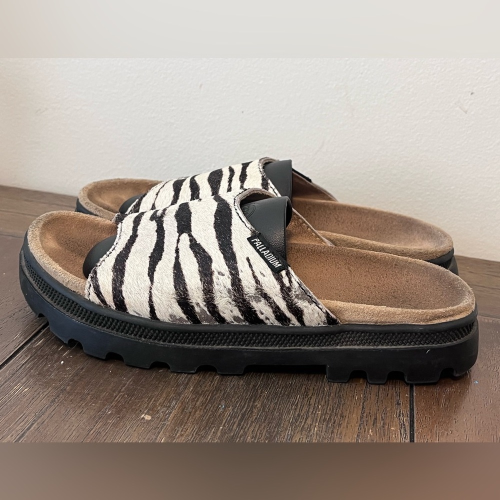 Palladium Zebra Slides Womens size 7
